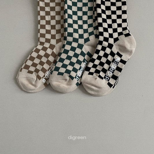 checked socks